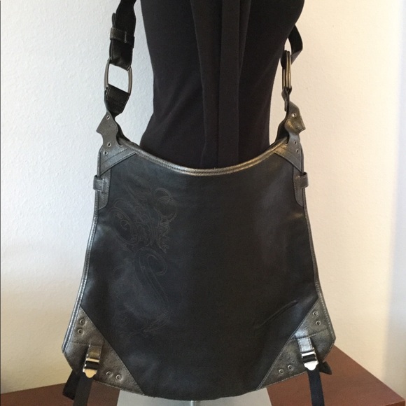 Nike Handbags - 🔥JUST REDUCED🔥Nike Leather Messenger Unisex Bag